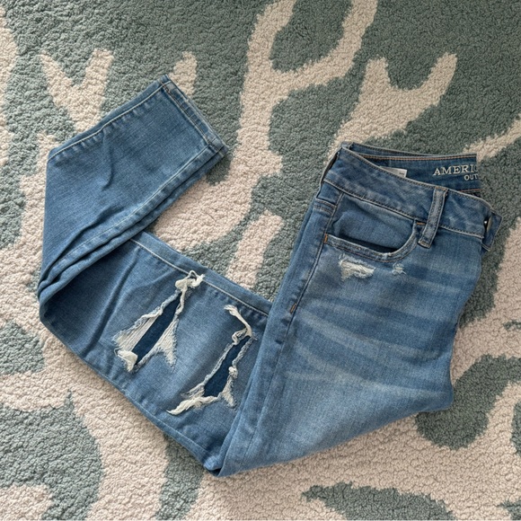 American Eagle Jeans Sz 2. Worn 1 x. - Picture 2 of 4